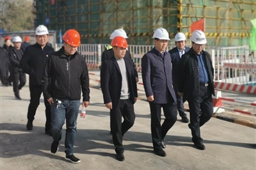 東方建設集團玉園項目迎來(lái)開(kāi)封市揚塵污染防治工作觀(guān)摩會(huì )