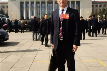 黃達昌代表：加強裝配式建筑專(zhuān)業(yè)人才培育勢在必行
